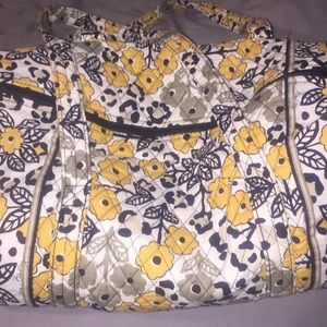 Small Vera Bradley duffel bag. Good condition!